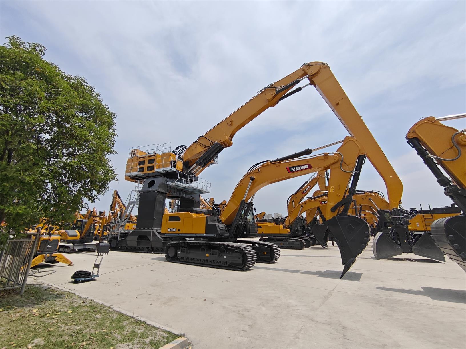 Brand New XCMG XE245G Excavator