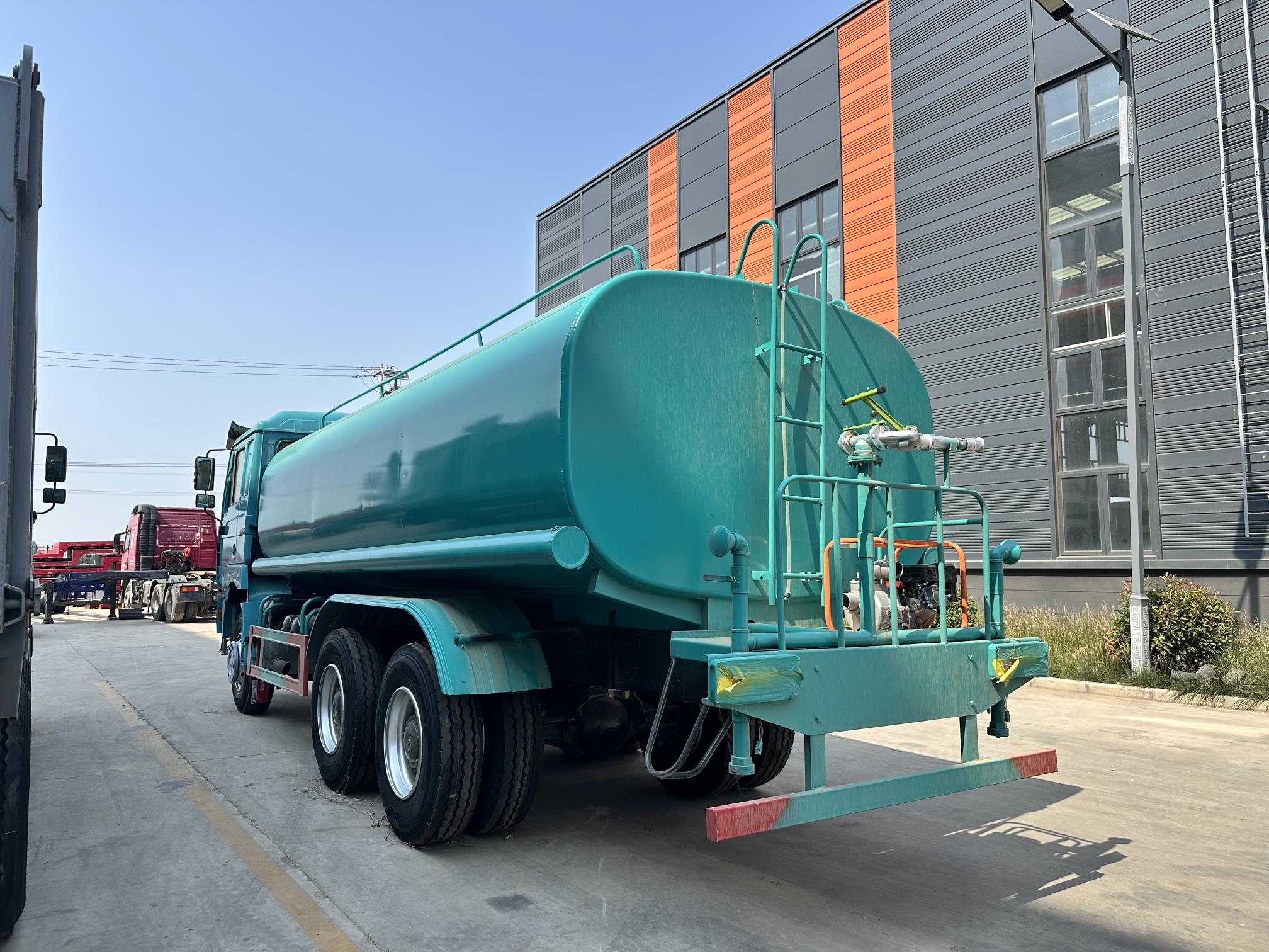 Shacman Water Tanker Truck Shacman Water Tanker Truck