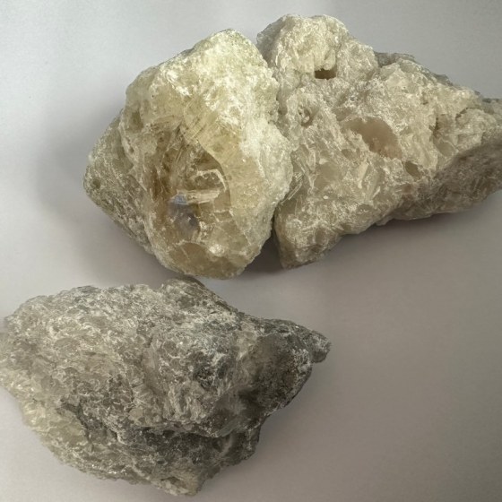 Naka-fused Magnesia na May Malaking Crystal Refractory Materials