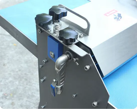 Automatische schuine vleessnijmachine