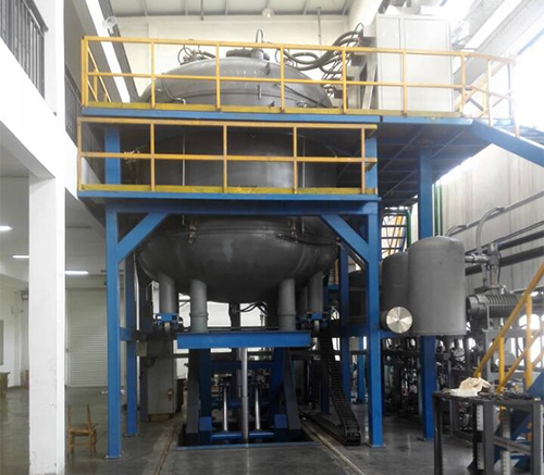 Quartz sand melting and sintering furnace