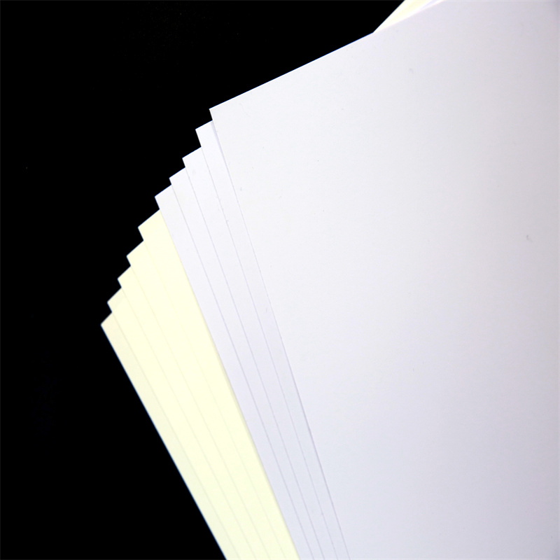 Matériau de carte d'impression de surcouche blanche Feuille de PVC