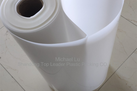 La membrane PP de couleur naturelle, blanche et à haute transparence est utilisée pour le blister sous vide.