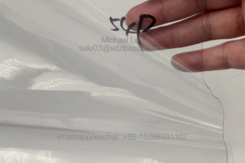 แผ่นกระจกพีวีซีใส หนา 1.5 มม
