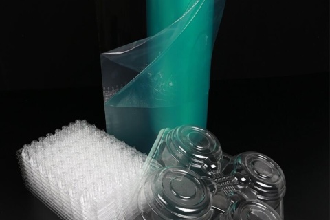 Navodila za rolo prosojne folije iz trdega PVC-ja z zaščitno folijo