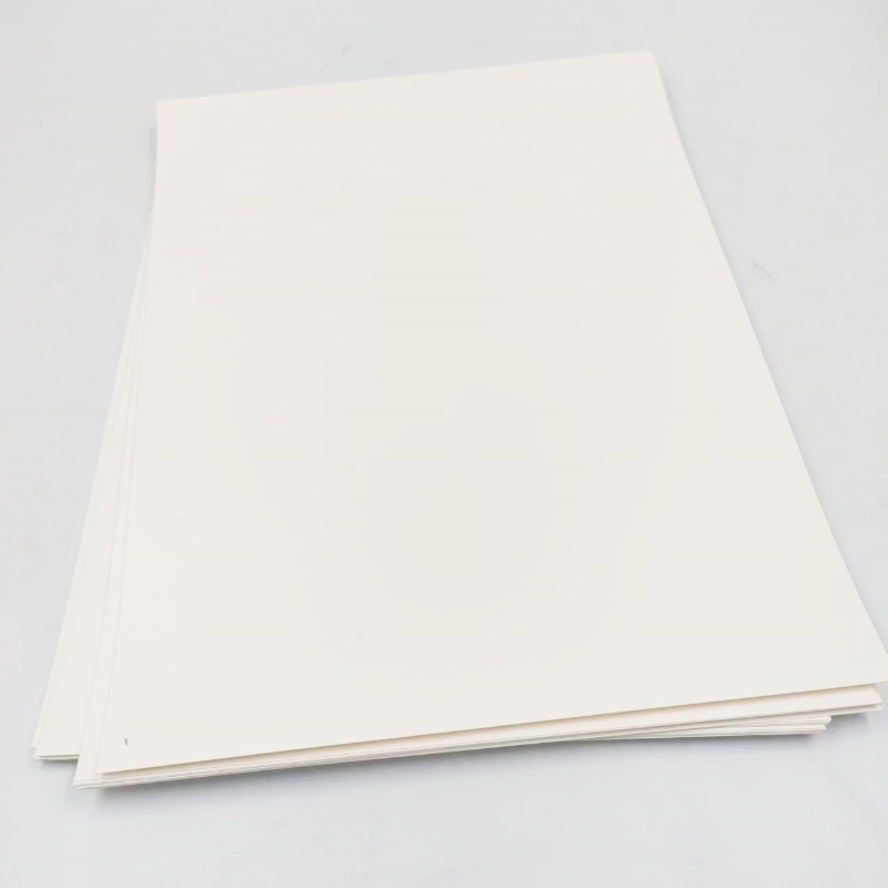 Feuille rigide HIPS blanche pour blister de thermoformage