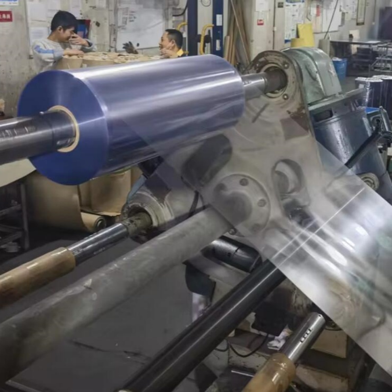 Feuille de plastique rigide pour thermoformage