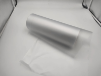 Mehka matirana 200 mikronska PVC folija iz plastike v zvitkih