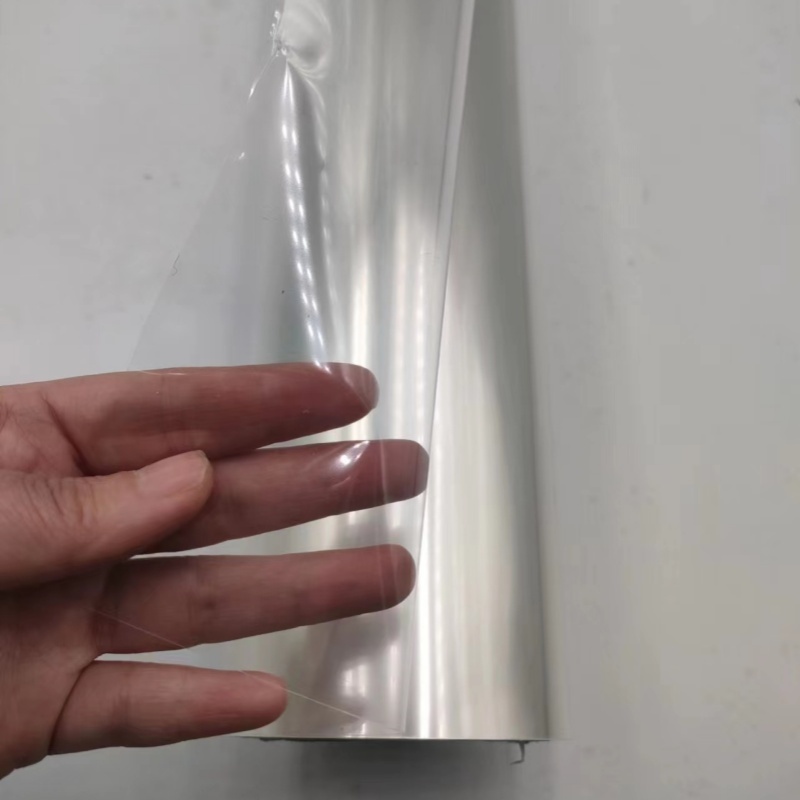 Dvosmerno skrčljiva PETG BOPET folija za nalepke