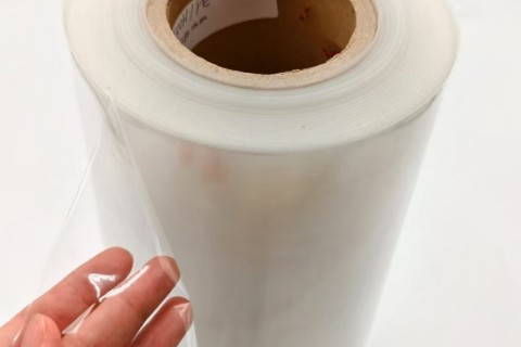 Abziehbare PET/PE-Verbundkunststofffolie zum Verpacken