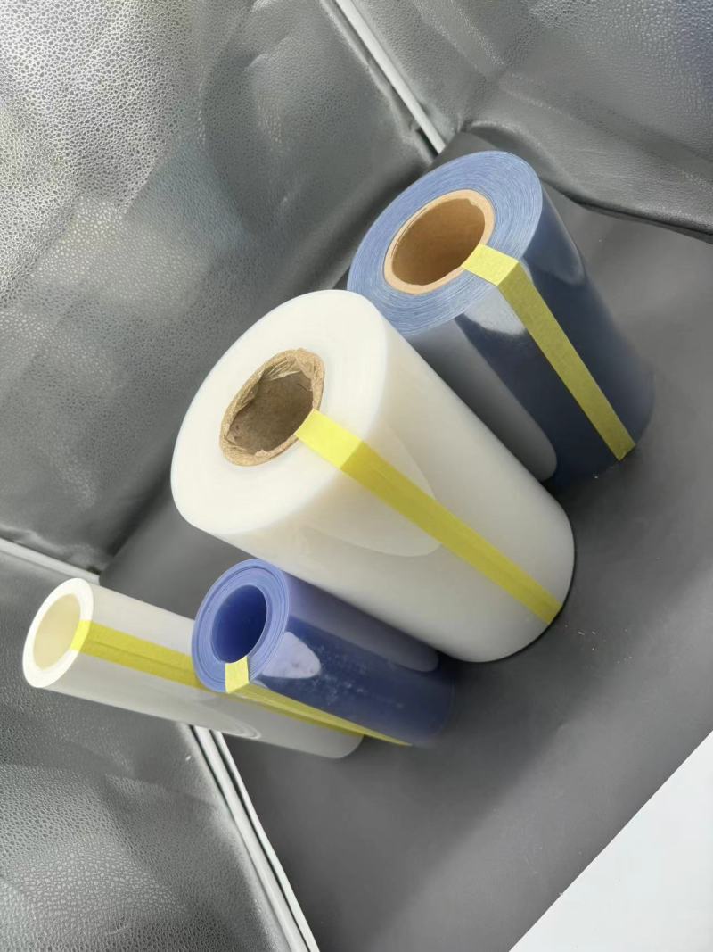 TL-PP-318 Material de embalaje termoformado en película de PP de color blanco