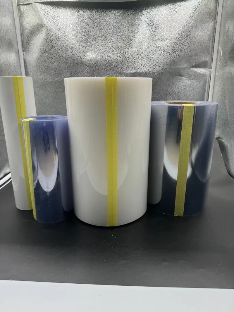 TL-PP-318 Material de embalaje termoformado en película de PP de color blanco