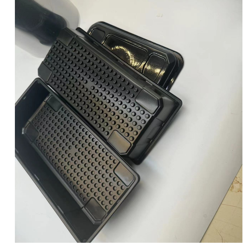 TL-PET-142 Les applications polyvalentes du film PET noir dans divers domaines de température normale