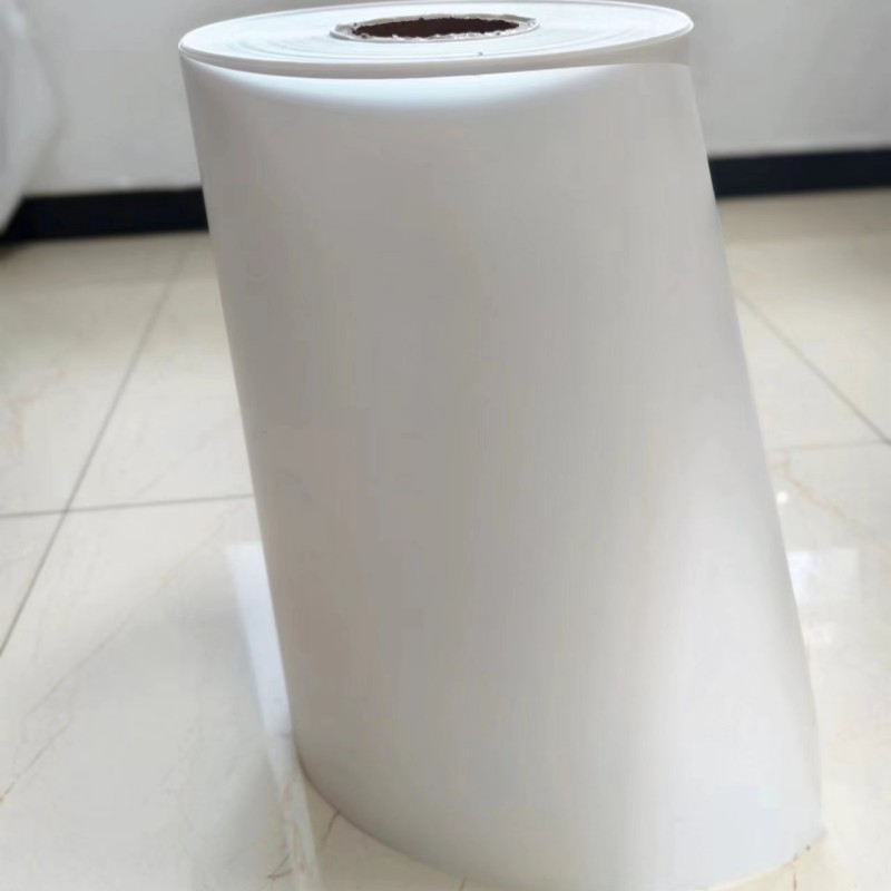 Film polycarbonate blanc/transparent pour formage sous vide