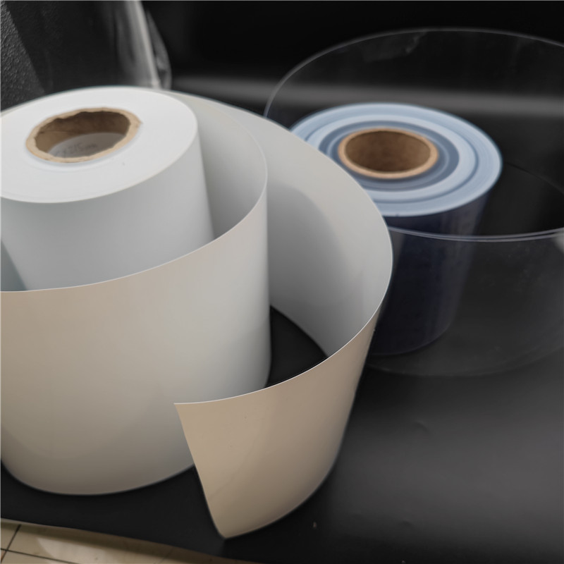 rouleau de film pvc transparent rouleau pvc plastique rouleau pvc 1 mm d'épaisseur