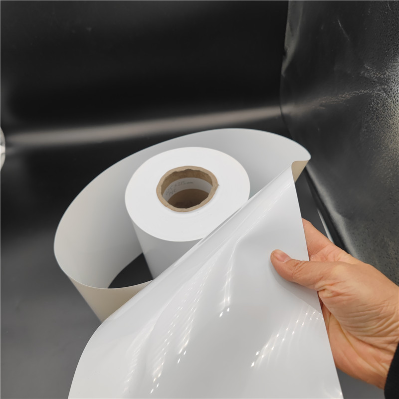 Film PVC rigide en plastique transparent et flexible pour thermoformage