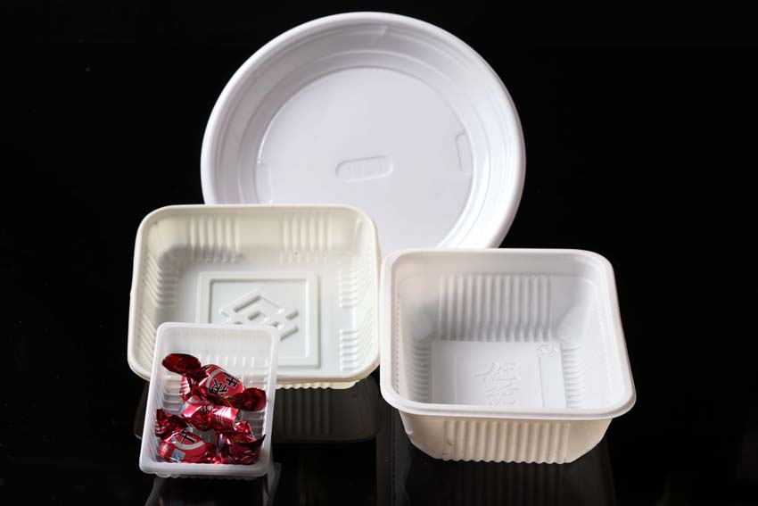 white HIPS THERMOFORMING TRAY