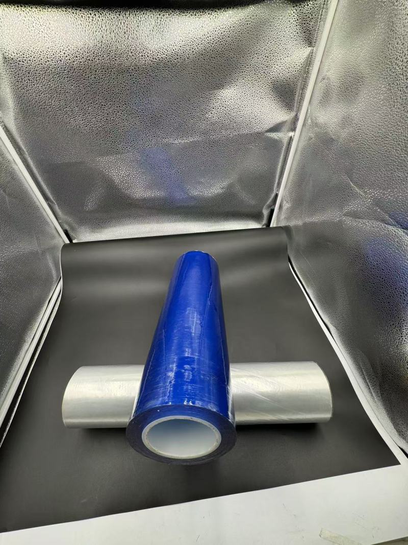 TL-LLDPE-703 Película estirable LLDPE para embalaje adherente