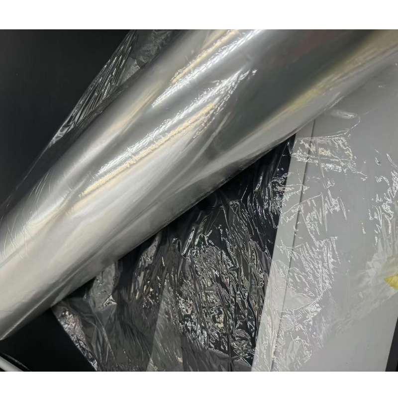 TL-BOPP-338 Applications polyvalentes du film BOPP transparent dans le laminage des couvertures de livres