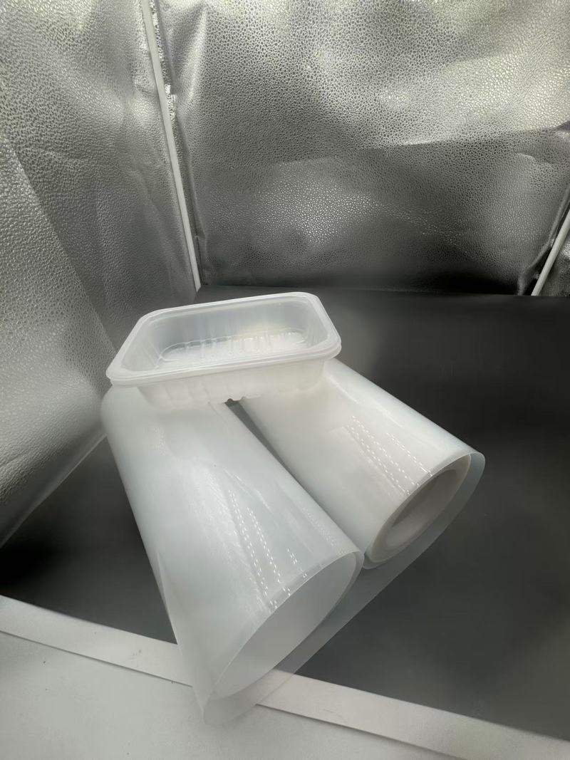 344 Transparente PP-Folie in Lebensmittel-Blisterboxen, Blisterschalen und Trinkbechern
