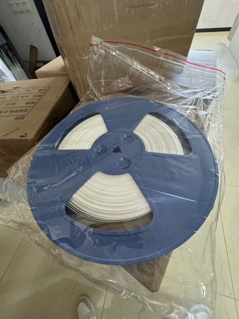 Film PET191PET Grid : la solution polyvalente pour les supports de composants électroniques