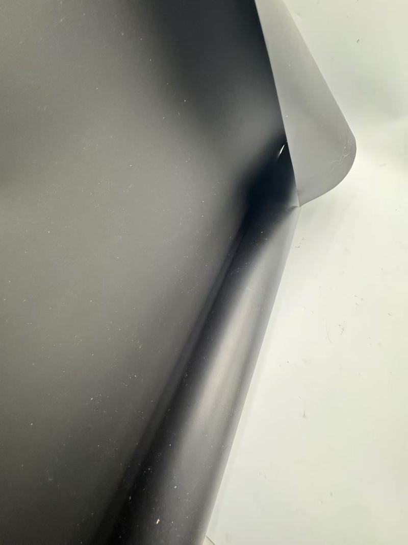 350ppỨng dụng đa dạng của màng chống cháy PP đen