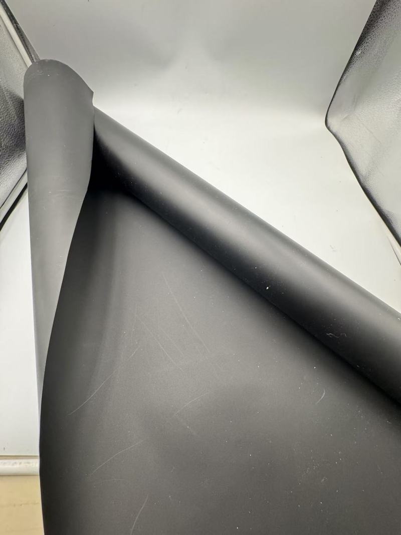 350ppỨng dụng đa dạng của màng chống cháy PP đen