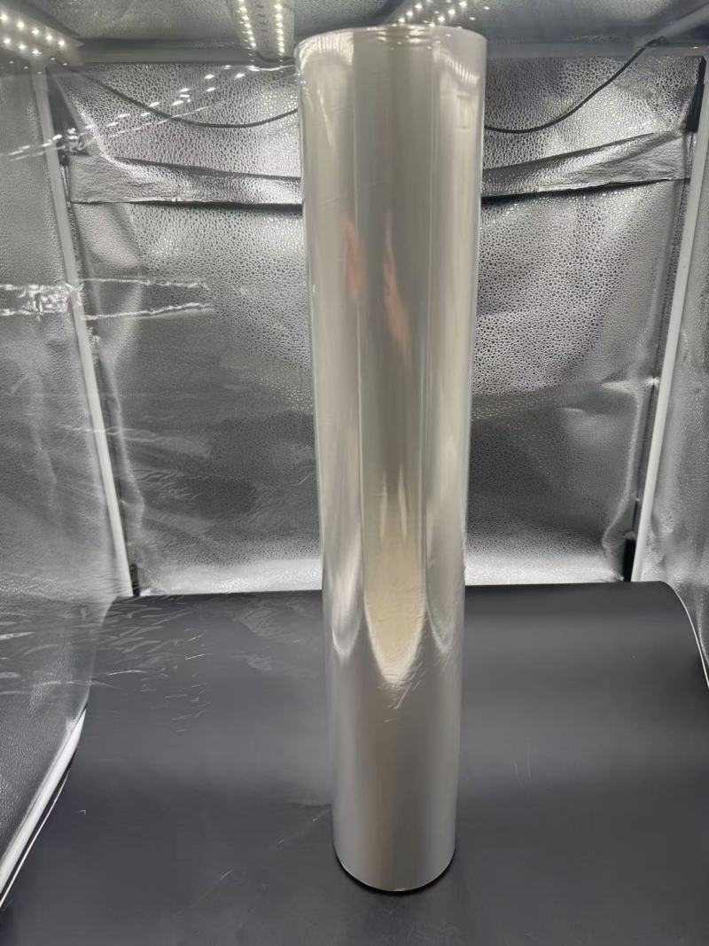 355 Màng co PETG Đặc điểm của Màng co PETG trong suốt dùng cho thực vật, đồ uống, dược phẩm