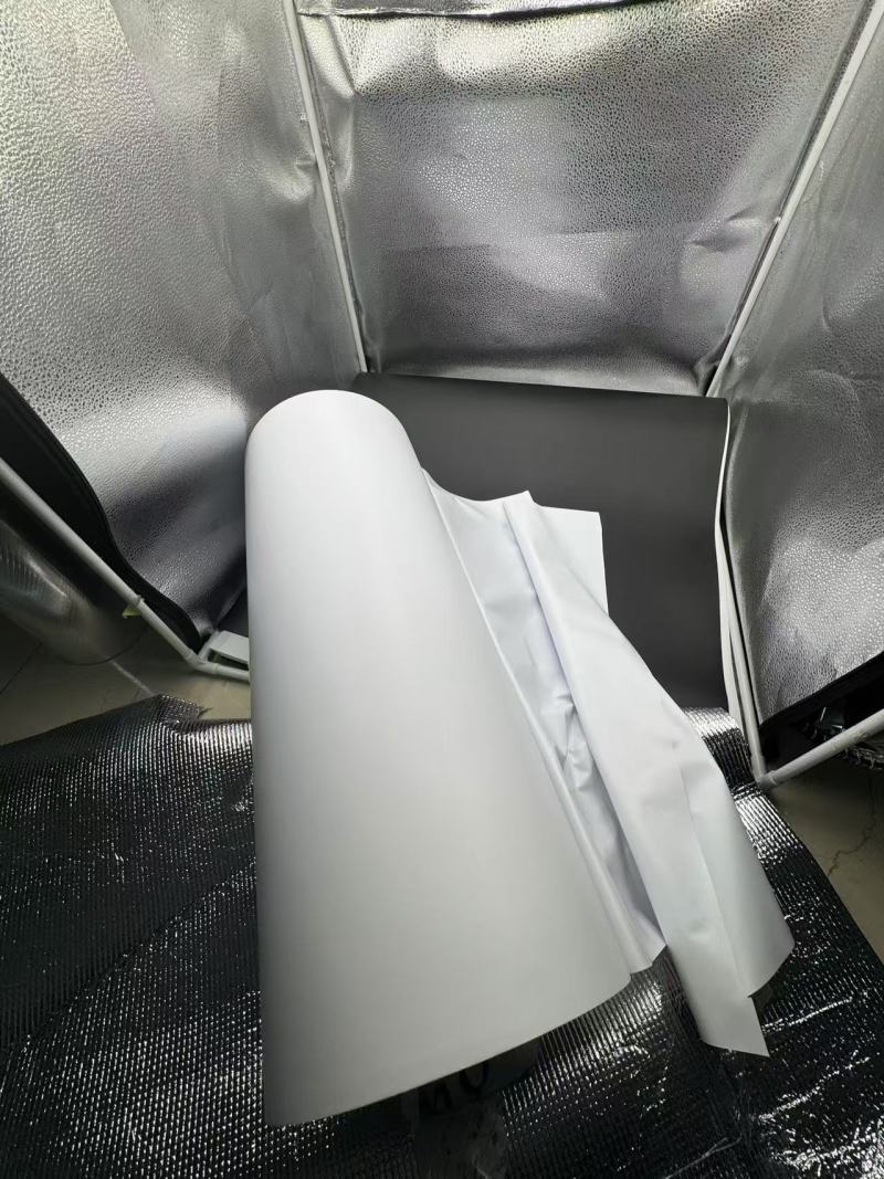 0083PVC Film PVC blanc pour urine : le premier choix pour la fabrication de sacs à urine - Ouvrir la voie à la médecine mondiale