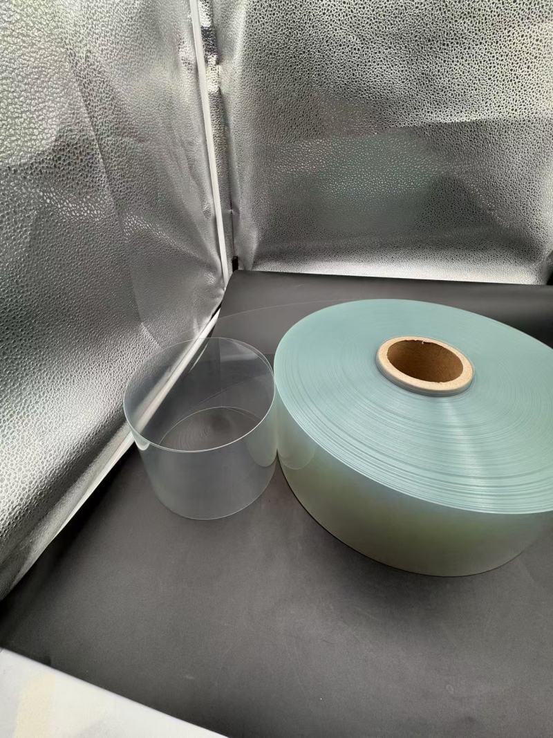 196 Película PET transparente resistente a altas temperaturas: uso en aislamiento térmico y aislamiento de aparatos electrónicos y eléctricos