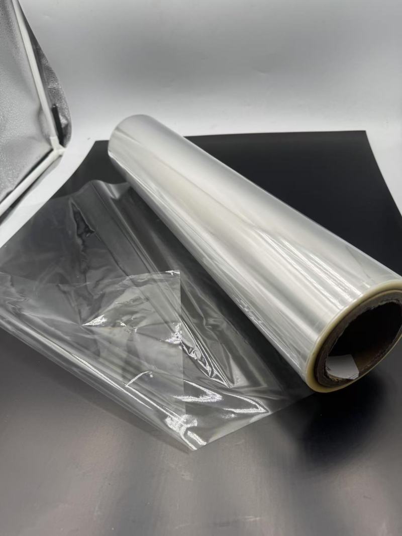 Film rétractable PETG transparent 0200 : caractéristiques et applications diverses