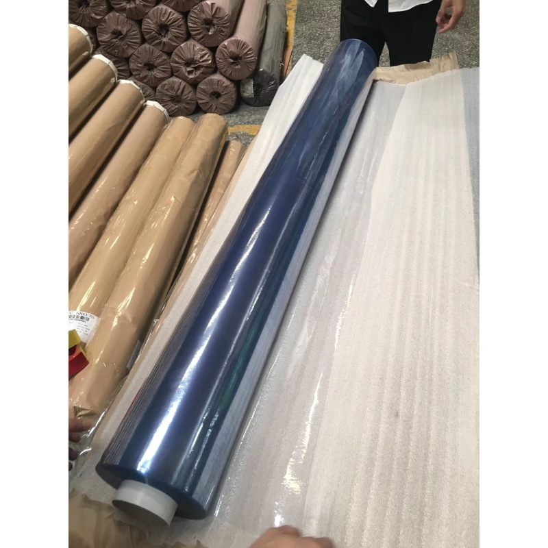 0200Les applications polyvalentes du film PVC souple transparent
