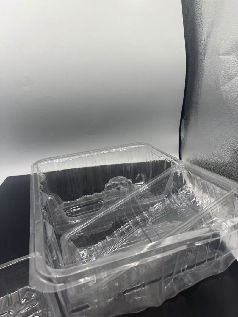 L'application polyvalente du film PET transparent dans les emballages de produits sous blister