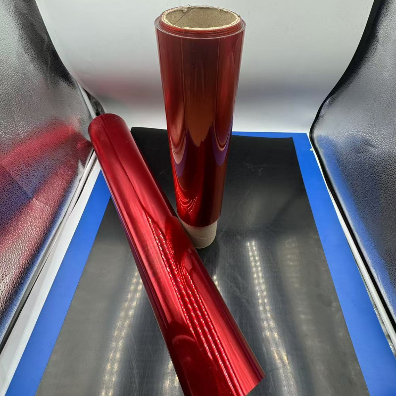 Applications des films PVC/PE : emballages blisters orange-rouges et matériaux d'isolation des batteries