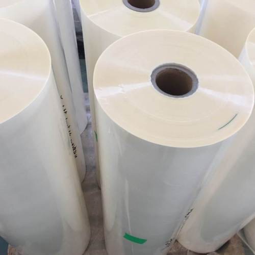 ฟิล์ม โบปา ไม่ได้เป็นเพียงวัสดุบรรจุภัณฑ์เท่านั้น แต่ยังมีบทบาทเชิงกลยุทธ์ในโซลูชันบรรจุภัณฑ์สมัยใหม่ด้วย