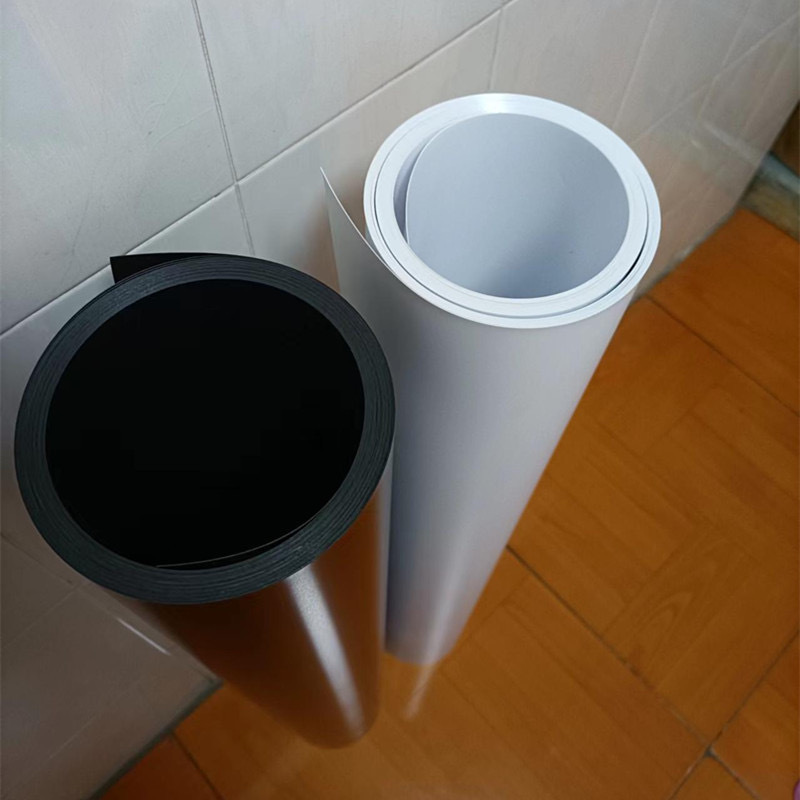 Sử dụng tấm Polycarbonate để đảm bảo an toàn cháy nổ vượt trội: Phân tích chuyên sâu
