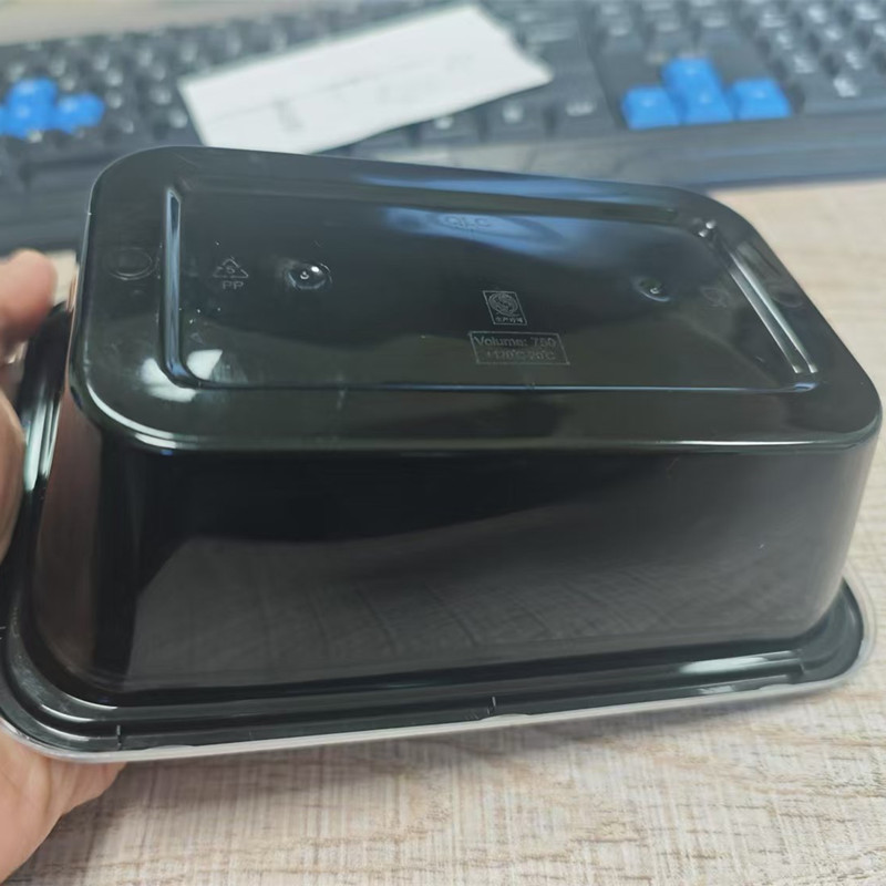 Schwarze Lunchbox aus PP-Kunststoff