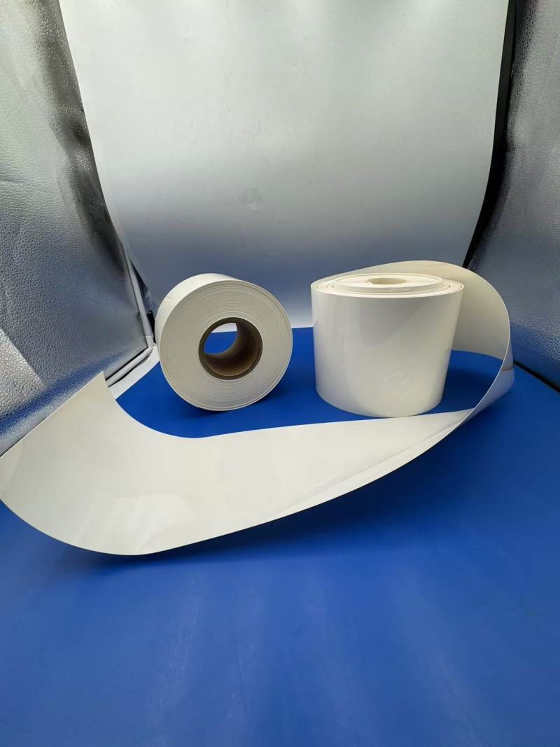 Универсальный щит: белая пленка ПВДХ в жидком питании, медицинских фармацевтических препаратах и упаковке