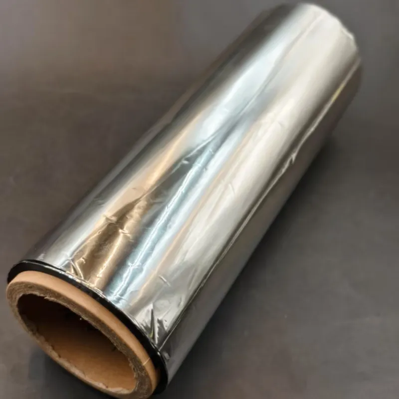 Zilveren en gouden PET-spiegelfolierol