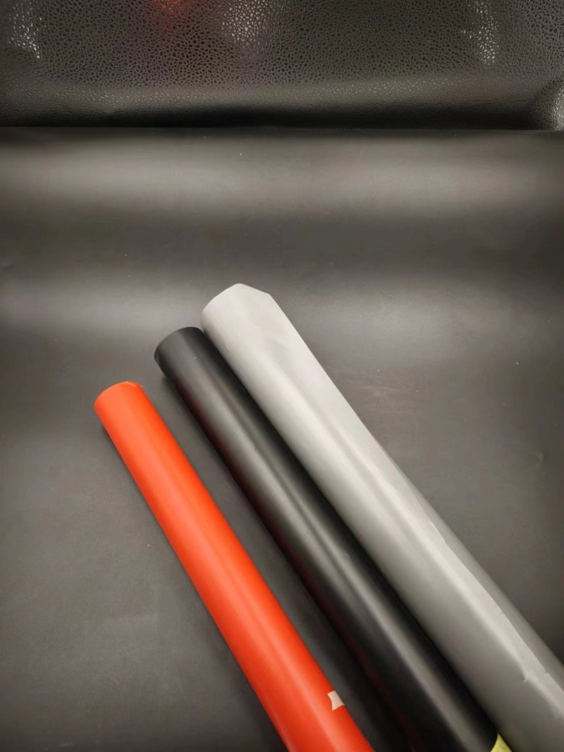 Ognjevarna jeklena PVC barvna folija, laminirana jeklena tuljava