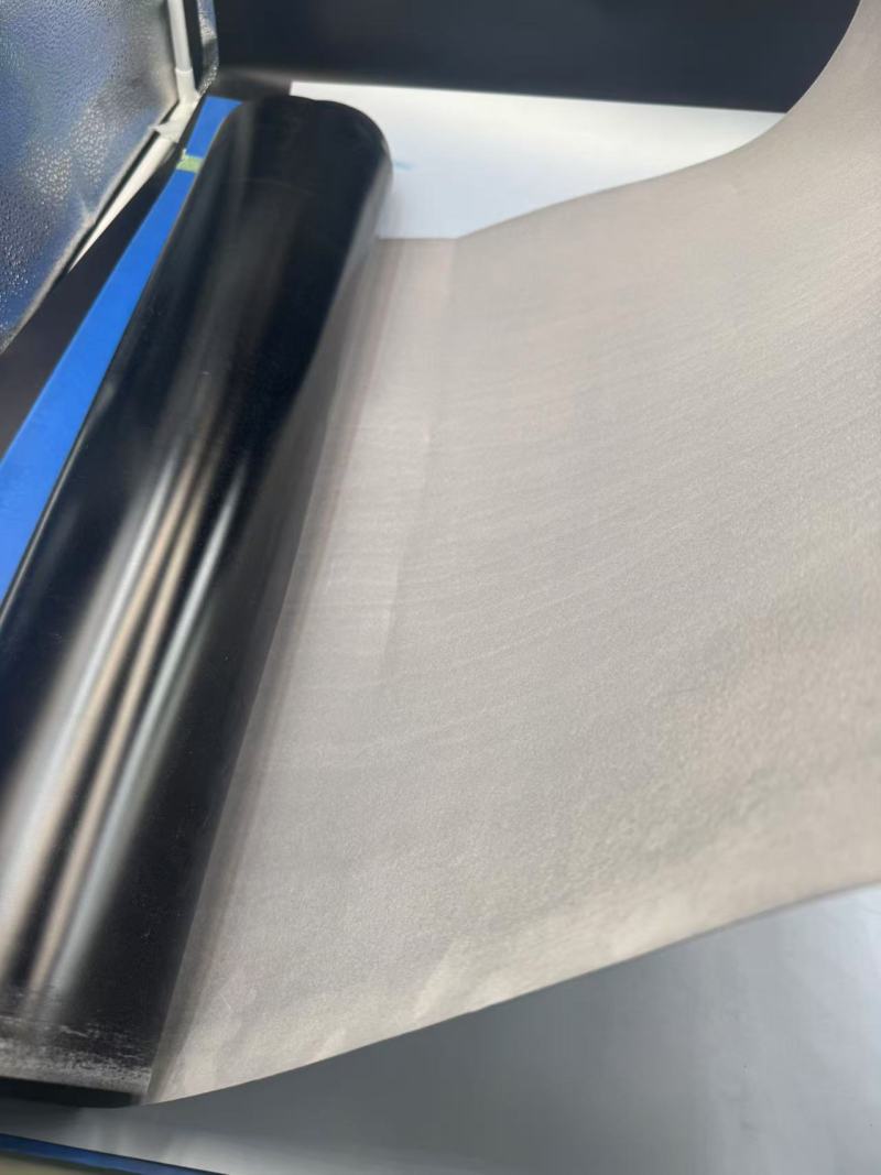 Raziskovanje vsestranskosti PVC folije za kosmičenje v embalaži za očala, nakit in alkohol