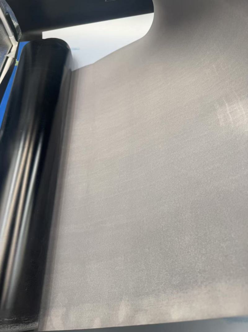 Raziskovanje vsestranskosti PVC folije za kosmičenje v embalaži za očala, nakit in alkohol