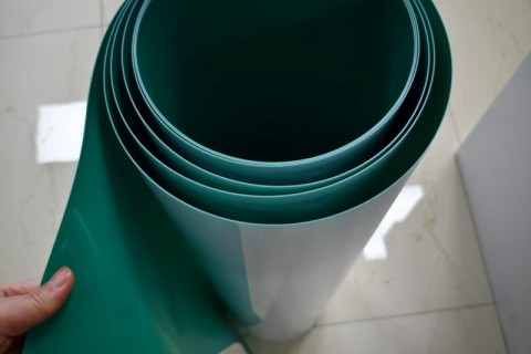 Dvobarvna PET trda folija za pladenj za mehurje