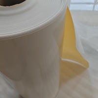 Tấm phân hủy sinh học làm từ tinh bột ngô màu kem nhạt