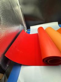 Màng phủ PVC trong suốt: Nâng tầm bao bì với phong cách và chất lượng