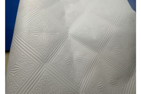 Razkrivamo vsestranskost PVC reliefne folije v sodobnem dizajnu stropov