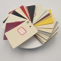 kosmičasta PVC plošča in termoformirana kosmičarska tuljava