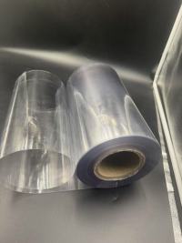 Lastnosti in uporaba prozorne PET folije v blister embalaži namiznega pribora