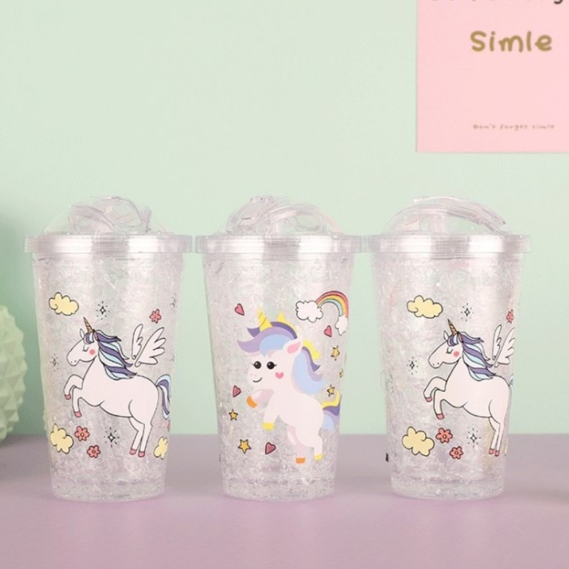 Lastnosti in uporaba prozorne PET folije v blister embalaži namiznega pribora