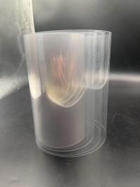 Propriétés et applications du film composite PVC/PE transparent dans les emballages blister pour liquides aromatiques, pharmaceutiques et nutritionnels